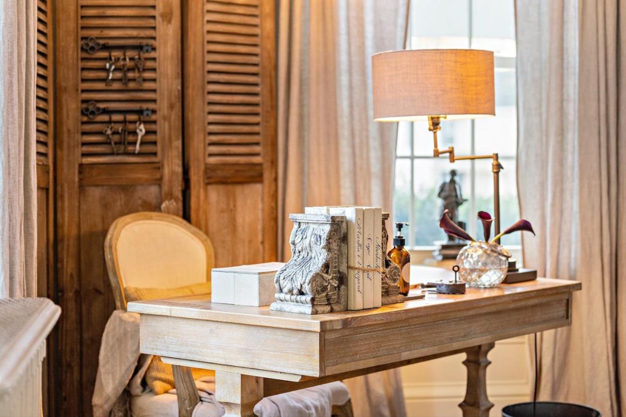 The Watson Boutique Bed And Breakfast Thompson エクステリア 写真